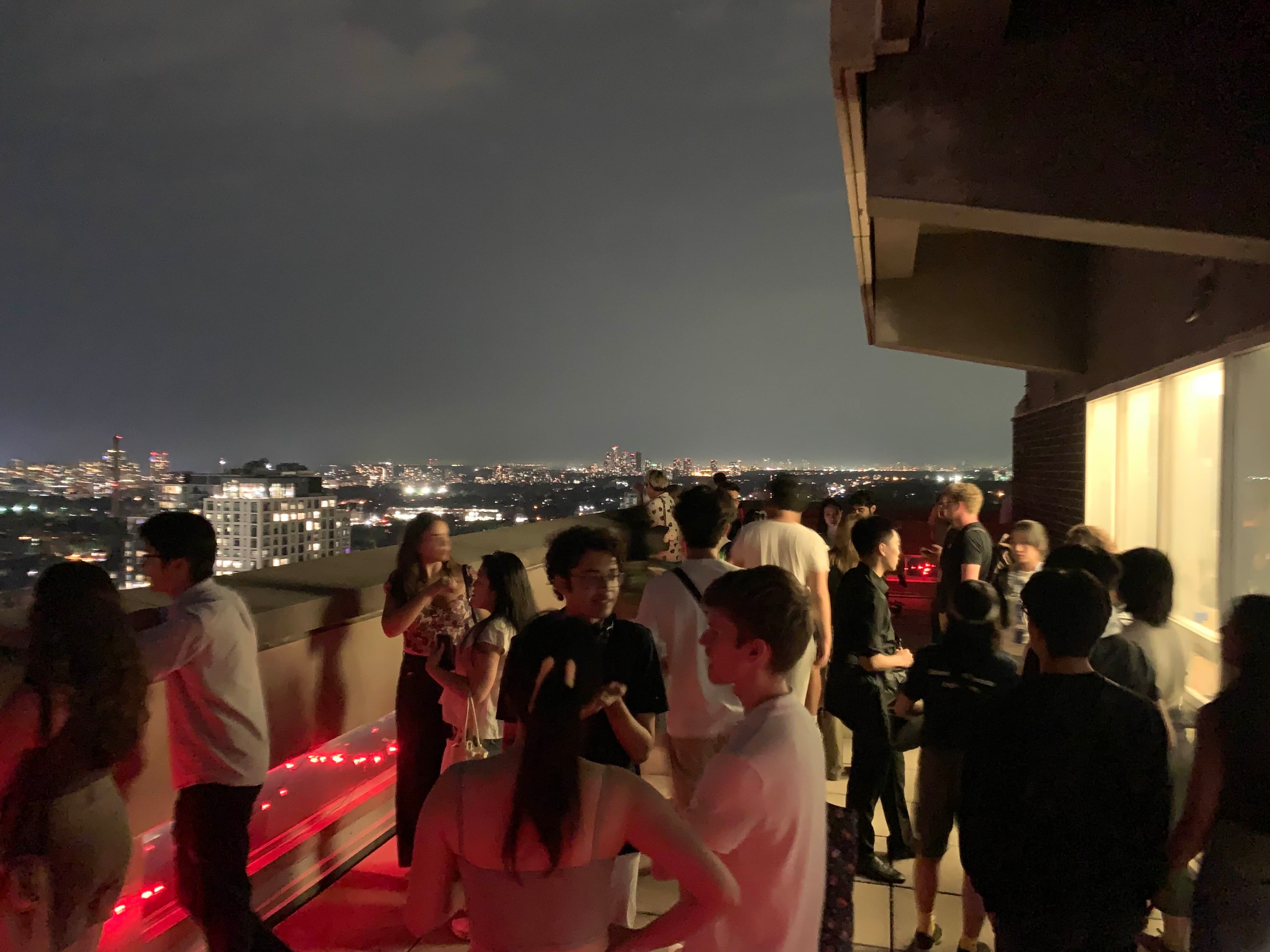 McLennan balcony @ observation night